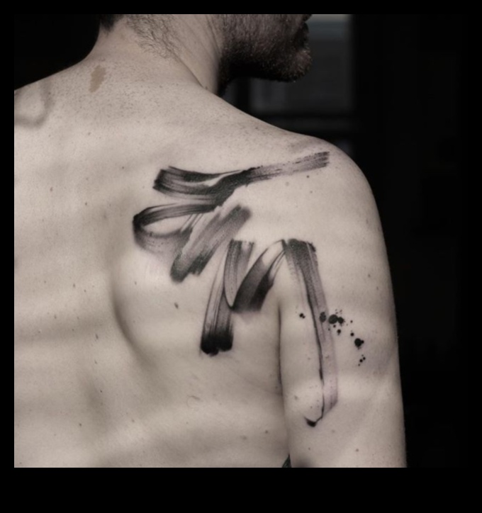 ضربات فرشاة جريئة: براعة بارعة في سجلات الوشم الخلفي