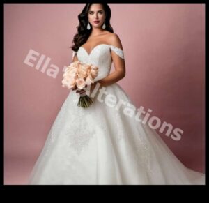 مذهلة عبر الزمن: أيقونات فساتين الزفاف الخالدة