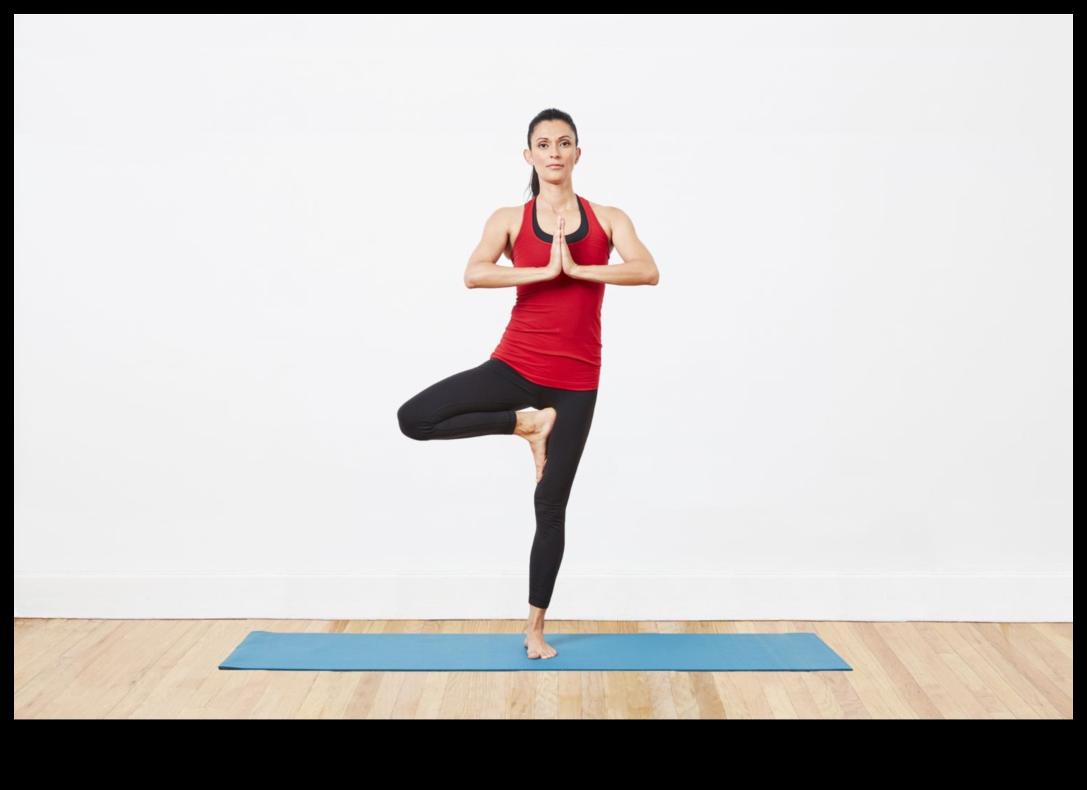 6 تمارين إحماء لتعزيز التوازن لتعزيز الاستقرار والتنسيق 2 تعزيز التوازن: تمارين الإحماء لتعزيز الاستقرار والتنسيق