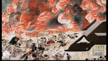 أناقة الإمبراطور: الجمال الملكي مضاء في عالم الحبر الياباني